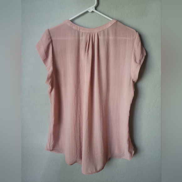 Liz Claiborne Peach Blouse - Picture 2 of 4